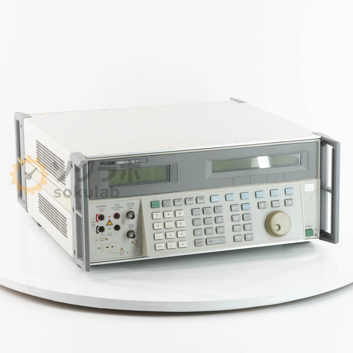 【中古】[JB]保証なし FLUKE 5500A CALIBRATOR マルチプロダクト校正器 キャリブレーター [08191-0052]