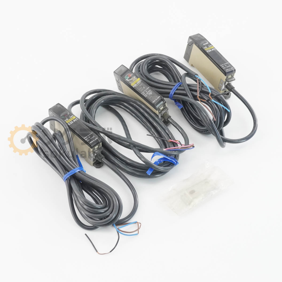 【中古】[PG]8日引き請ける 書き割り OMRON E3X-A11 E3X-NV21 E3X 光衣料繊維式光電取り替えっこ 衣料繊維アンプリファイアー Photoelectric Switch Fiber アメリシウム...[08100-0065]
