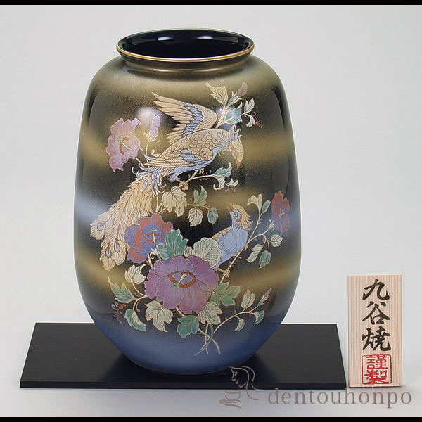 楽天市場】【LINE登録で300円クーポン】 九谷焼 花瓶 金箔鶴連山 楽天市場】【LINE登録で300円クーポン】 九谷焼 花瓶 金箔鶴連山