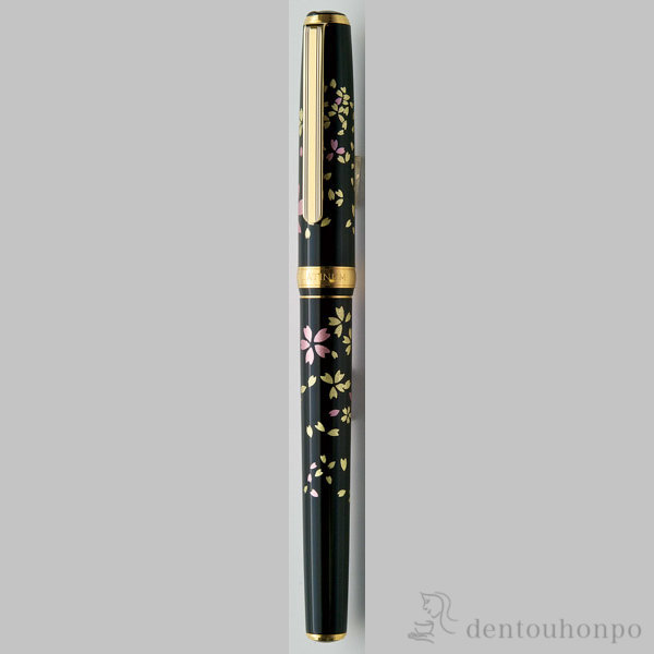 金沢箔筆 桜ブリザード ( 箔一 まんねんひつ インキ付 文房具 万年ひつ 山中塗師細工 金沢金箔 周年 打ち立てる 上場 竣工 生まれ落ちる日差し上げ物 還暦祝賀会 古希 喜寿 米寿 退位 定年 差し上げ物 祝賀会 しっぺい返し 畏まり 令和 両親 父 母 成人男性 亭主もち 日本製 )
