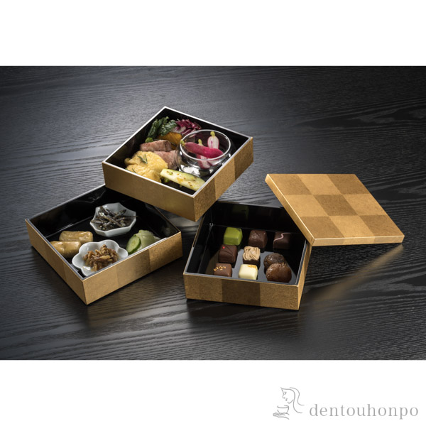 新しく着き 市松 三段重 金 箔一 おしゃれ ブランド せんす 和柄 うちわ 金沢金箔 遠足 運動会 正月 おせち プレゼント お祝い お返し お礼 令和 自宅 家庭 イベント 日本製 おすすめ かわいい 可愛い 人気 Fucoa Cl