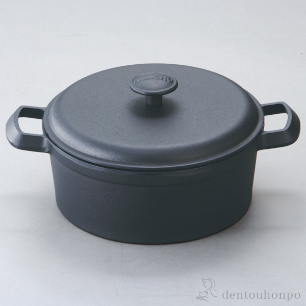 岩鋳 南部鉄器 ファミリーシチューパン ＩＨ対応 21cm ( 岩鋳 退職祝い 定年 ココット 両手鍋 カレー鍋 鉄分補給 煮込み鍋 南部鉄器 結婚 出産 内祝い 引き出物 金婚式 誕生日プレゼント 還暦祝い 古希 喜寿 米寿 退職 定年 プレゼント お祝い お返し お礼 令和 両親 )
