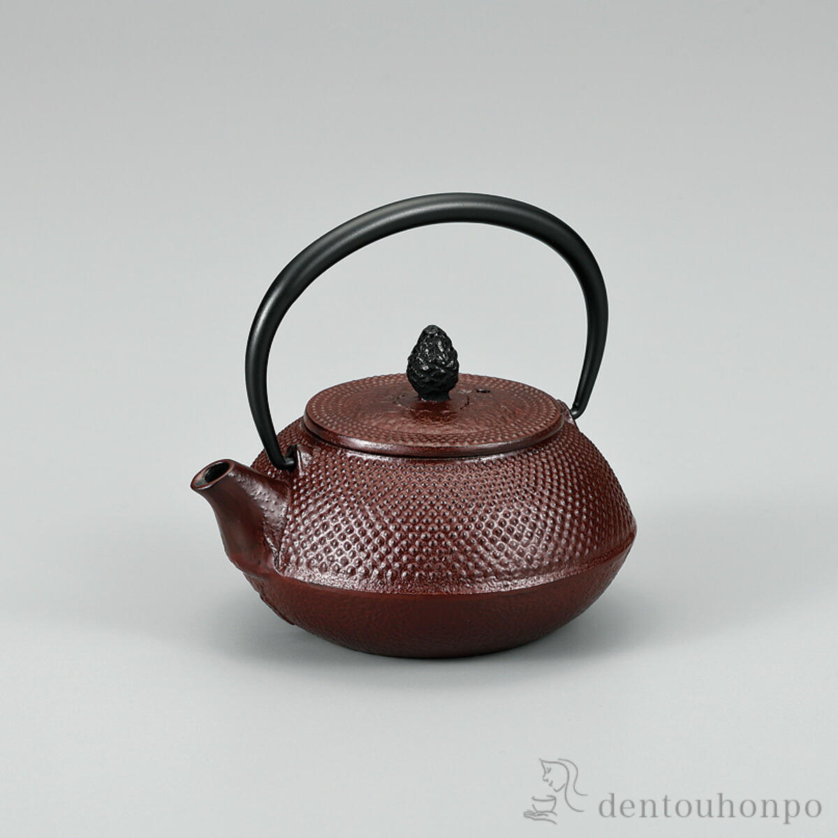 うるしPOT　 丸アラレ 茜 300ｍｌ ( 母の日 早割 プレゼント 初任給 ティーポット お茶 煎茶 日本茶 おすすめ 越前漆器 結婚 出産 内祝い 引き出物 金婚式 誕生日プレゼント 還暦祝い 古希 喜寿 米寿 退職 定年 プレゼント お祝い お返し お礼 令和 両親 父 母 男性 女性 )