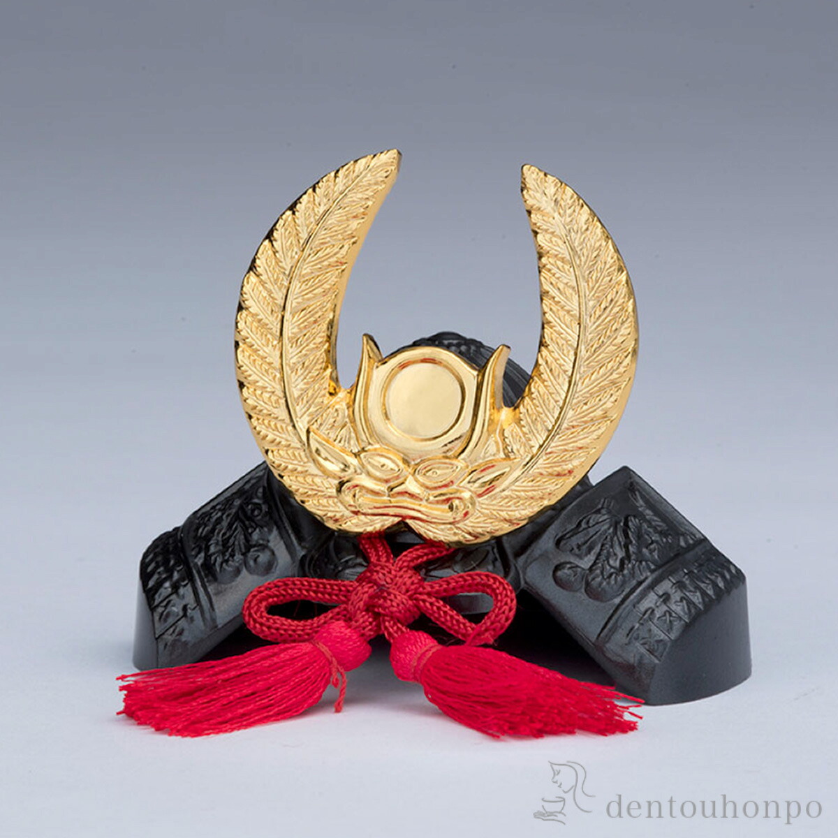 BUSHIDO 兜 徳川家康公 ( 木札名入れ有料 退職祝い 定年 兜 武者人形 コンパクト こいのぼり 人気 高岡銅器 端午の節句 こどもの日 プレゼント お祝い お返し お礼 令和 子供 男の子 日本製 おすすめ おしゃれ かわいい 可愛い 人気 )