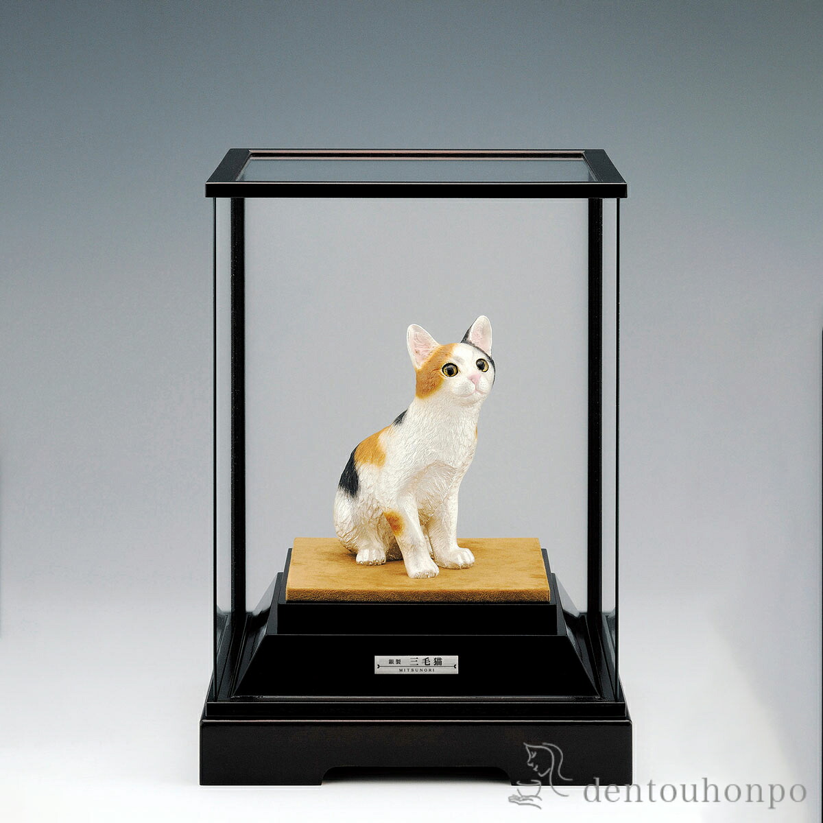 銀製 三毛猫 LPC 80g ( プレート名入れ有料 高級 コレクション 美術品 工芸品 伝統 東京銀器（銀工芸） 周年 創立 上場 竣工 開店 事務所移転 開業 プレゼント お祝い お返し お礼 令和 海外 日本 取引先 法人 日本製 おすすめ おしゃれ かわいい 可愛い 人気 )