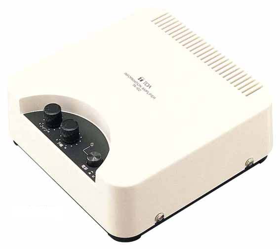 TOA 卓上型 アンプ 30W/5局 TA-2030 TA-2030 TOA PAアンプ 卓上型アンプ 30W 5局 [ TA2030