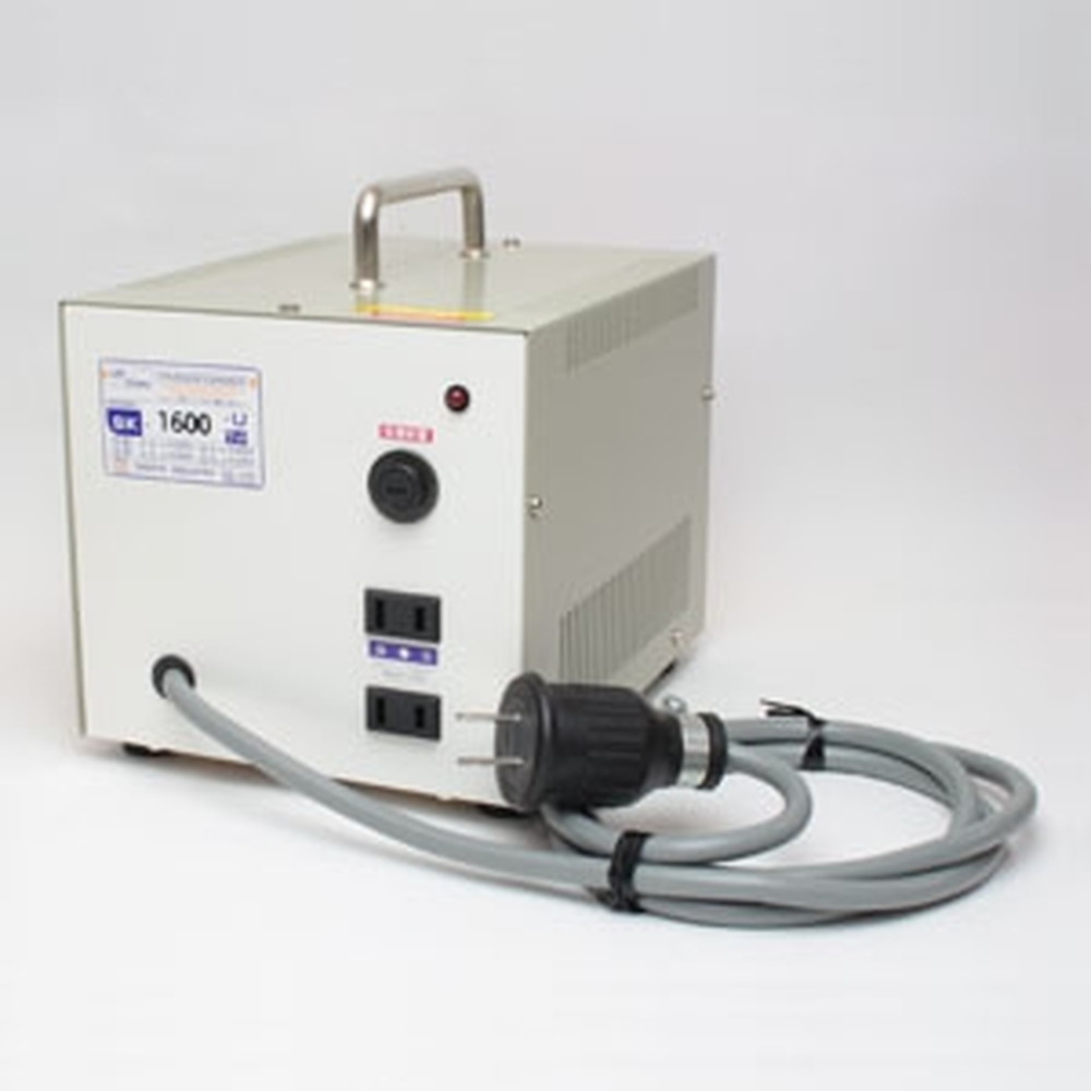 日章実業 アップダウントランス状態 入出力起電力AC110～130V⇔AC100V 静電容量1600W SK-1600U