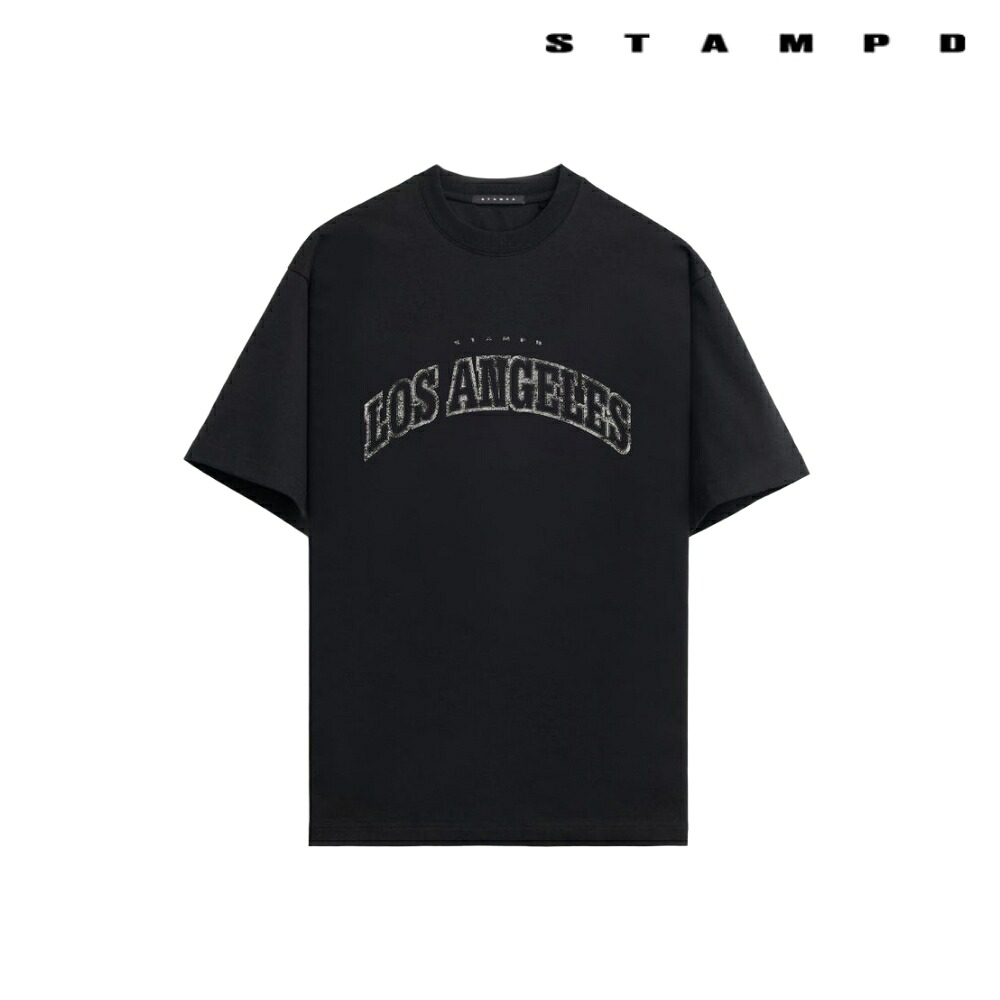 STAMPD スタンプド Tシャツ Los Angeles Varsity Relaxed Tee M4238TE BTシャツ 半袖 クルーネックトップス カットソー ブラック 2026SS トップス コットンジャージー 光沢感 上質 オーバーサイズ ゆったり グラフィック シンプル 高級感 おしゃれ
