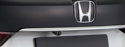 Honda ホンダ 純正 リアワイドカメラシステム 本体 08a77 Td4 000 Honda純正 ホンダ純正 Shuttle シャトル Gk8 Gk9 Hybrid シャトルハイブリッド Gp7 Gp8 リアカメラ 後方確保 安全 対策 事故 防止 セーフティー Diy 取り付け 車 部品 パーツ 車用品 カー用品 ポイント