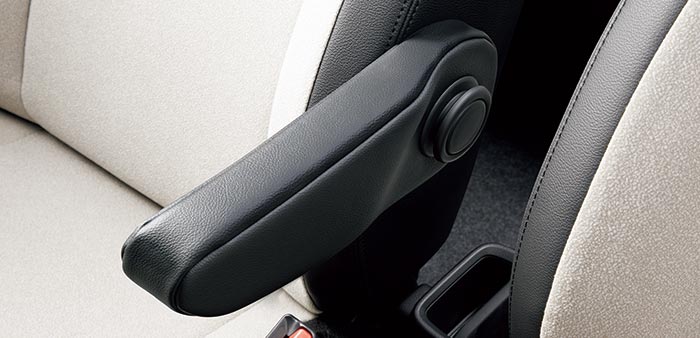 HONDA ホンダ 純正 アームレスト 合皮 08U89-T4G-A11 | honda純正 ホンダ純正 NONE N-ONE Nワン エヌワン JG3 JG4 肘掛け 肘かけ ひじ掛け 車内 インテリア 車用品 内装 カー用品 部品 パーツ ポイント消化|DE(desir de vivre)