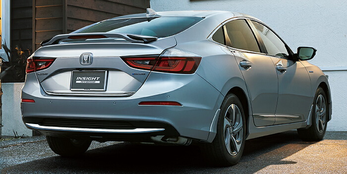 ホンダ純正インサイト ze4未使用品 純正リアスポイラーハイマウント ホンダ純正インサイト ze4未使用品 純正リアスポイラーハイマウント