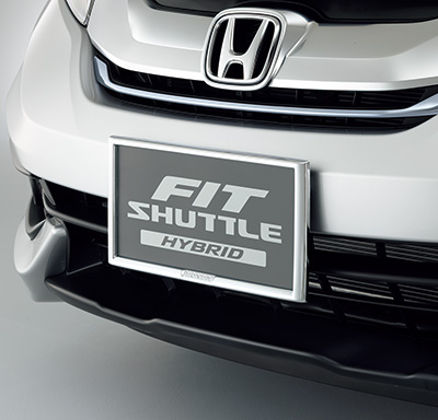 楽天市場 Honda ホンダ Fit Shuttle フィットシャトル ホンダ純正 ライセンスフレーム メッキタイプ カラードタイプ フロント リア用 14 4 次モデル ナンバーフレーム ナンバープレートリム 車 ナンバー 枠 おしゃれ かっこいい アクセサリー パーツ ポイント