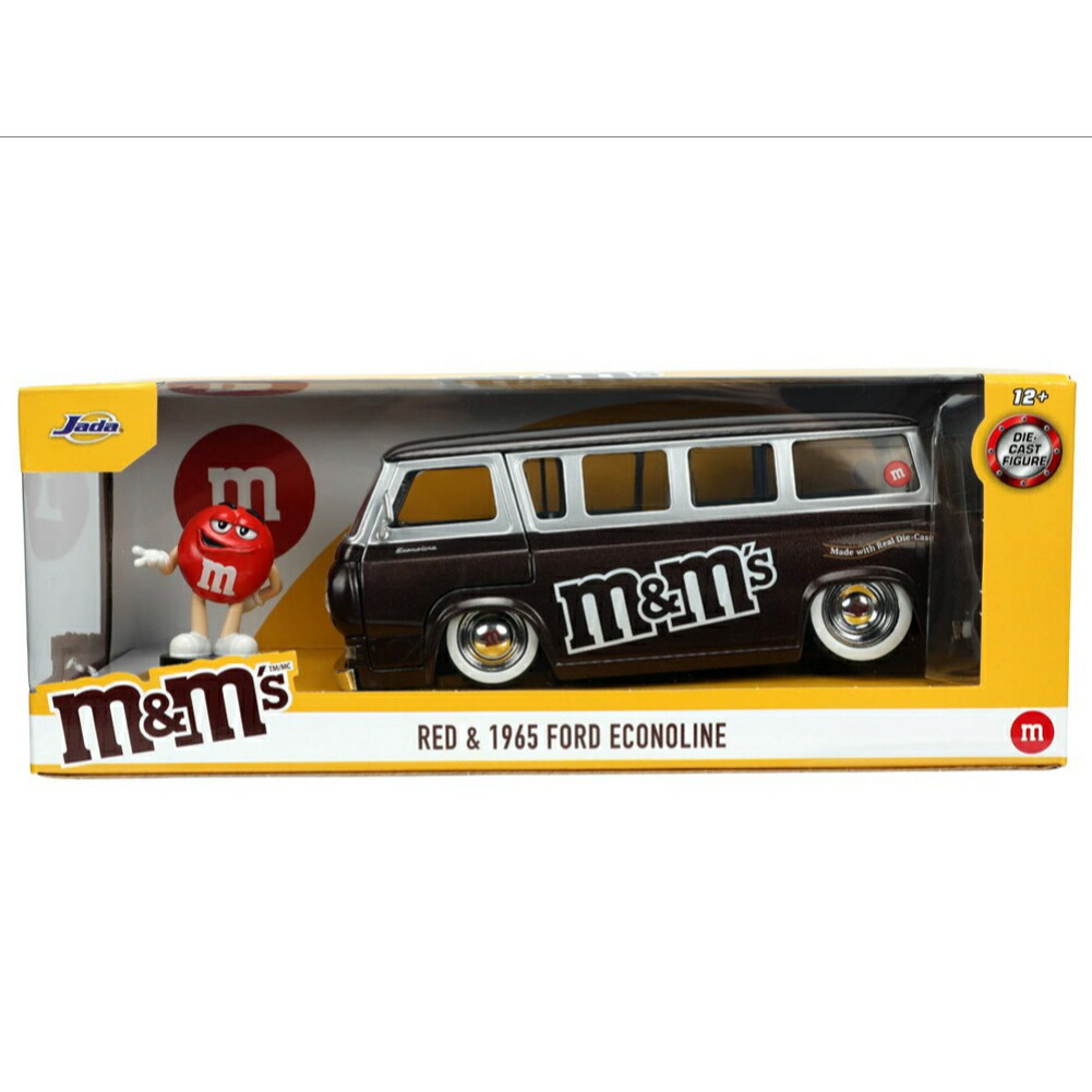 本日限定値下げ！Jada Toys M&Ms 1956キャデラック 1:24 M&M'S 1956 CADILLAC ELDORADO w/BLUE FIGURE