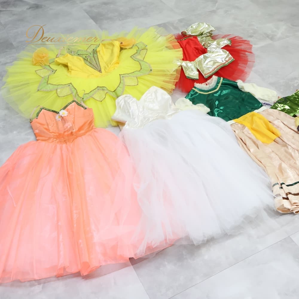 【中古】 ballerina バレリーナ Chacott チャコット バレエ 衣装 まとめ売り 5点セット チュチュ ロマンティックチュチュ レオタード ホワイト系 レッド系 ピンク系 グリーン系 イエロー系 白 赤 ピンク 緑 発表会 コンクール ジュニア Z003-2514598000079