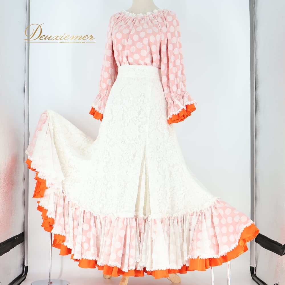 【中古】 SONIA JOHNES ソニアジョーンズ フラメンコ 御召しもの 背広 セットアップ 上下書き割り 白いこと系 オレンジ色系 白 水玉 一点 フラウンス スピード競技 ご機嫌酉の方角 長袖 社交ダンス 寄り合い 告げ知らせる会 社交ダンス御召しもの レディース C068-2511020001246