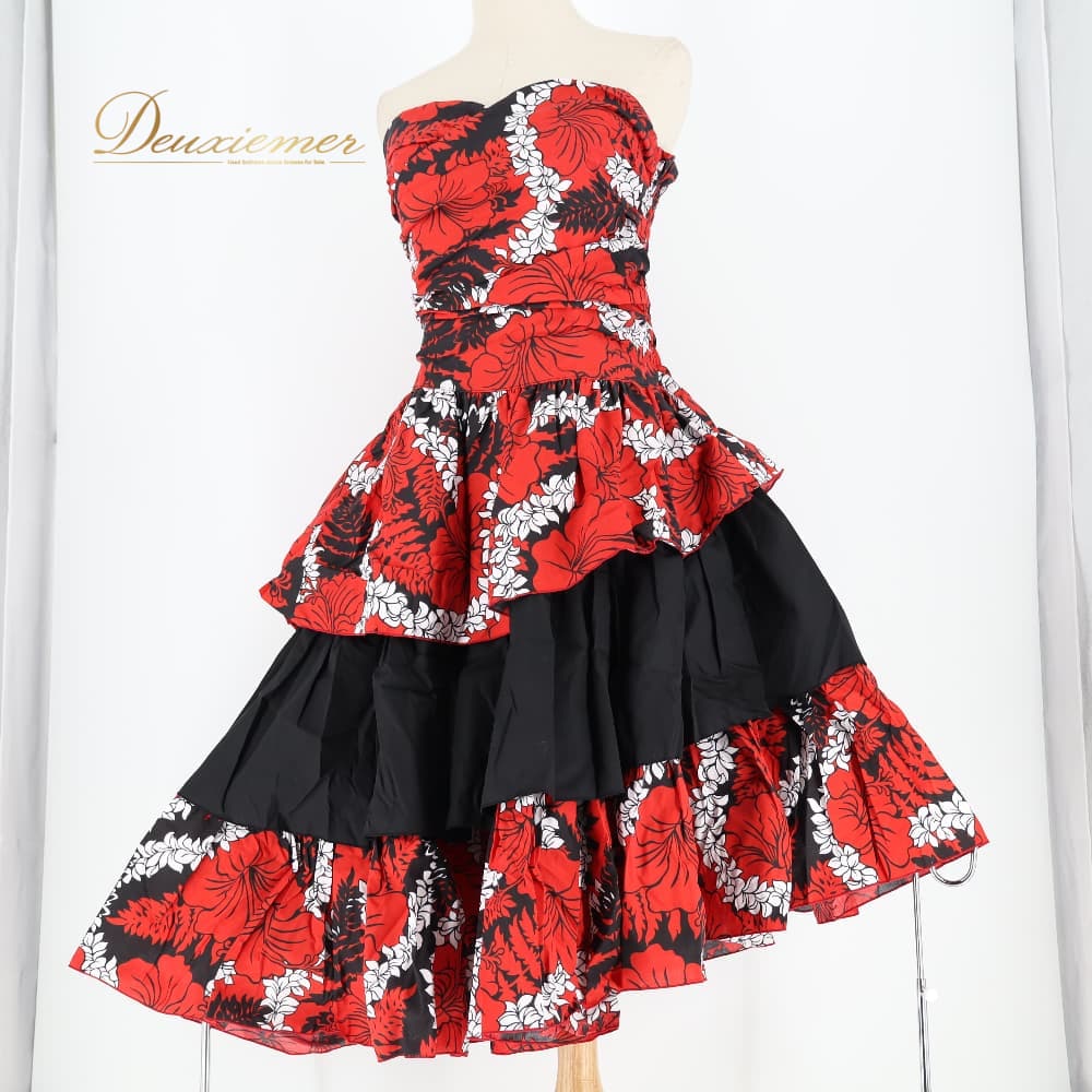 【中古】 ALOHA STANDARDS アロハ標準尺度 フラダンス お召しもの 衣装 お召しもの 赤いこと系 ハイビスカス柄 ハワイアン刷り上げる 花柄 草木柄 御花刷り上げる アロハ フラ 社交ダンス 習い事 読み合わせる フラウンス 太陽フレア 黒いこと系 白いこと系 赤 黒 白 L大きさ A022-2512019010904