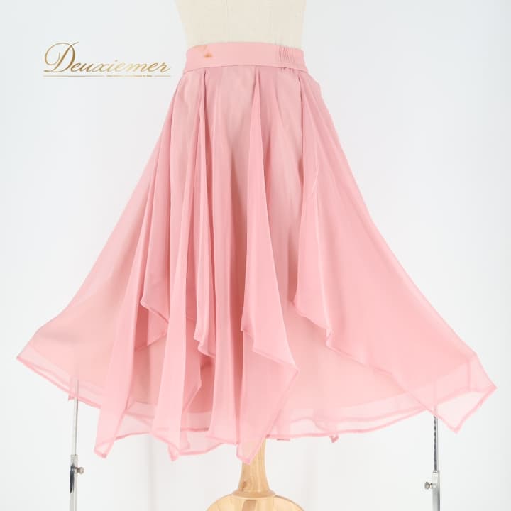 【中古】Chacott チャコット 社交ダンス 衣装 スカート ピンク系 練習 レッスン 淡い 透け感 シフォン 軽い 上品 かわいい 無地 シンプル 柔らかい生地 ダンス衣装 パーティー M E003-2510718008833