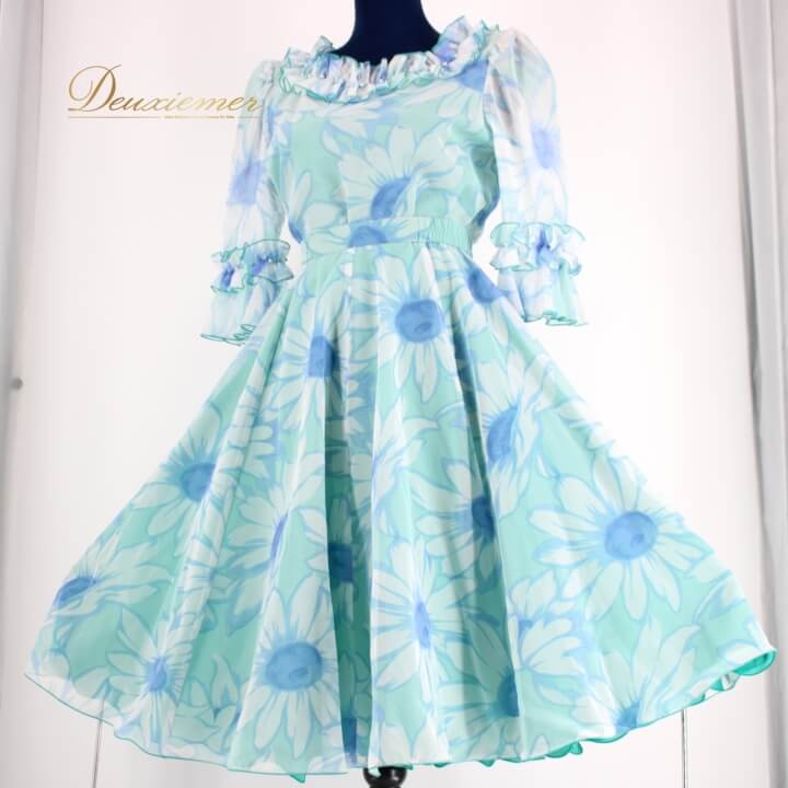 【中古】Bright Proceed ブライトプロシード 人付き合い社交ダンス お召しもの 標準尺度 セットアップ 背広 習い事お召しもの レディース オール時節 青色系 緑であること系 青緑 ペパーミント緑であること 花柄 花飾りつけ 女子らしい 青写真 M大きさ D005-2510720001204