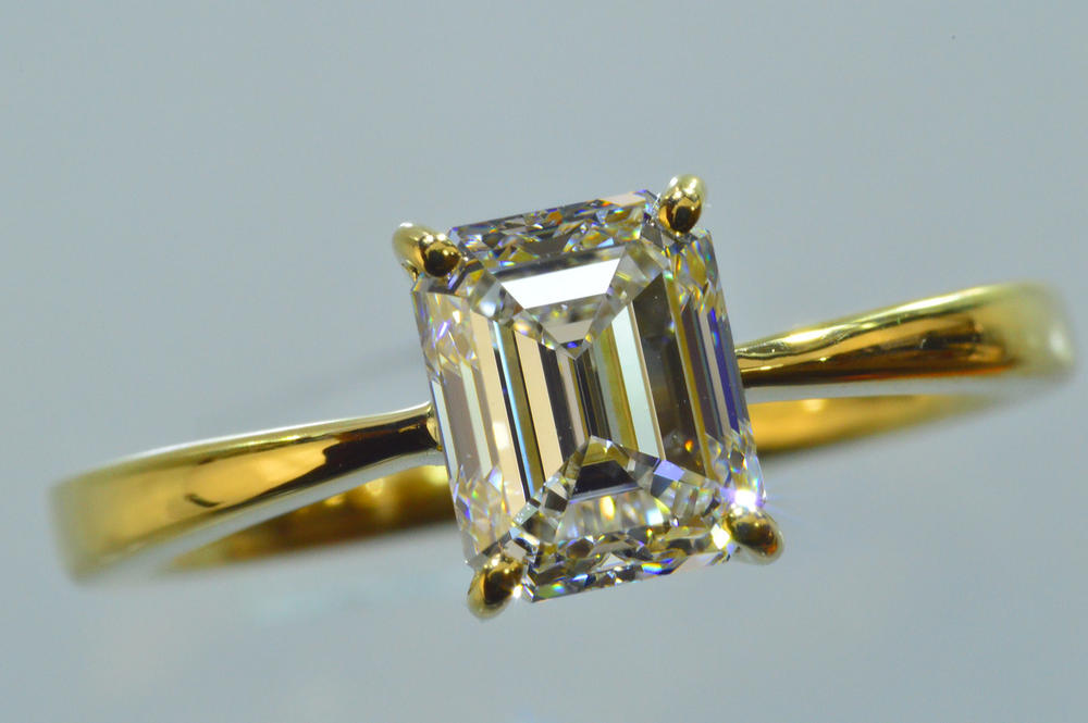 Diadia Bright Yellow Gold Emerald Cut Da Earrings And Product Information