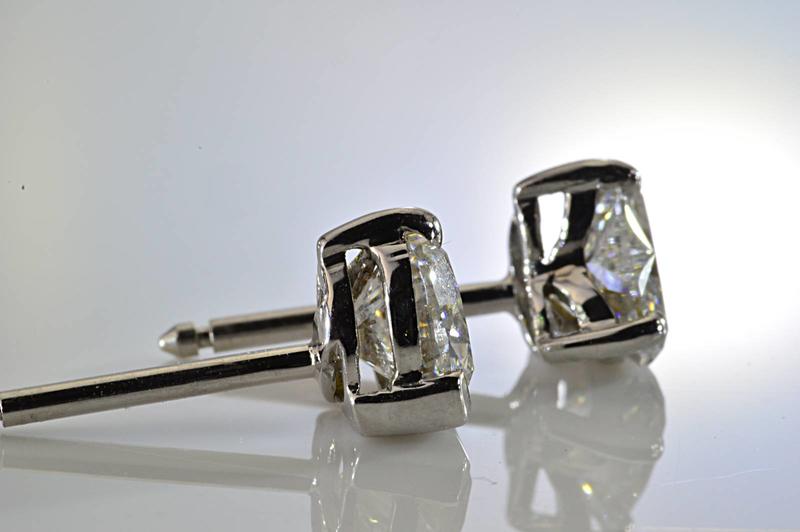【楽天市場】片方0．7カラットハート一粒ダイヤピアスダイヤのハートは大人のハート！：ダイヤモンド専門店 オシェル