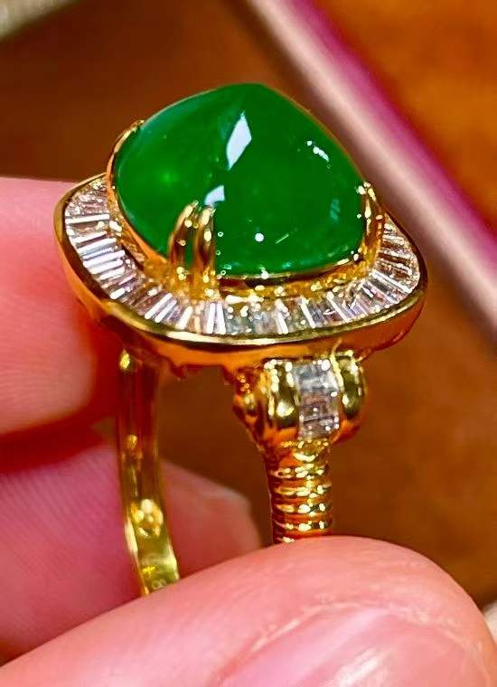 3.61ct 天然エメラルド シュガーローフカット リング 18Kイエローゴールド