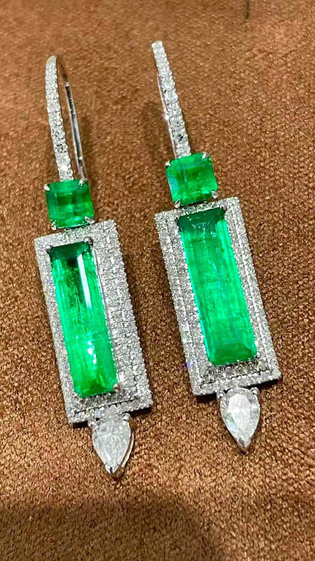 3.55ct 天然エメラルド ピアス 18Kホワイトゴールド パンジシール産