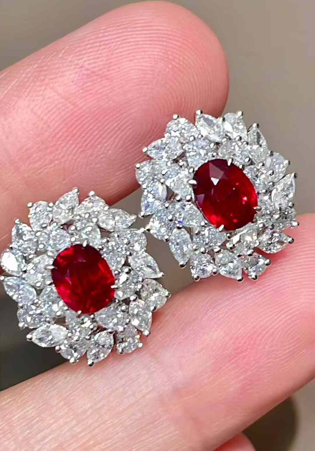 2.02ct 非加熱ピジョンブラッドルビーピアス K18ホワイトゴールド