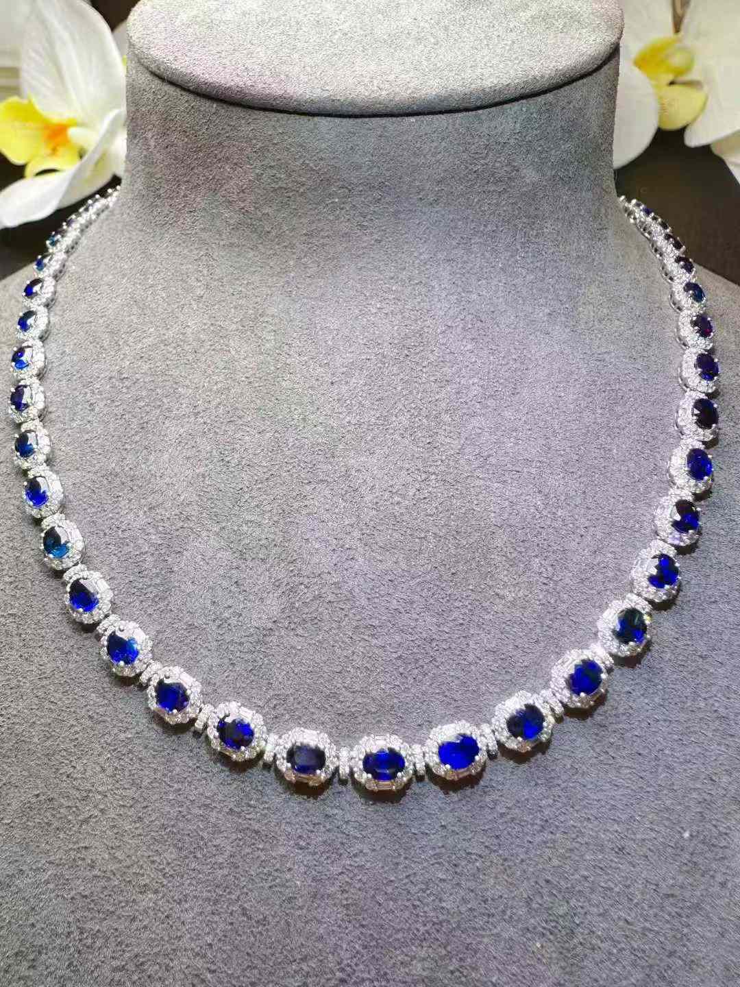新品｜14.48ct 気品漂うロイヤルブルーサファイアネックレス｜Diamond Celeb 740,000円