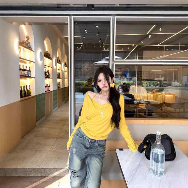 レディース 春夏 トップス 2点セット イエロー クロス Vネック 長袖 Tシャツ レース ハルターネック キャミソール かわいい セクシー 軽やか 素材 4,416円