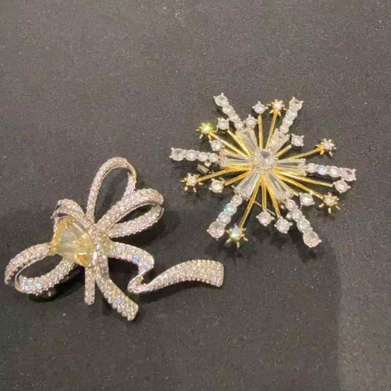 ブローチ 女性用 セット 高級感 優雅 徽章 ピン ファッション アクセサリー 気質 デザイン