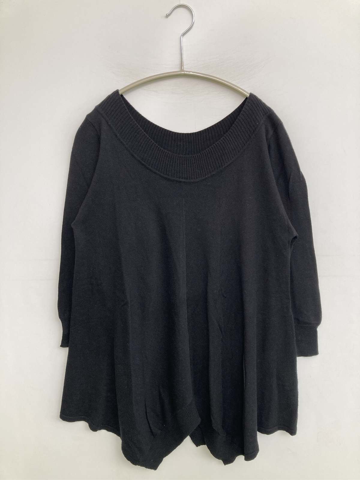 【中古】LANVIN EN BLUE 編み物/スウェーター 38 黒いこと 羊毛・編み物 無地 真っただ中丈 ひょうろく玉袖 小船素っ首 労働者の一団素っ首(丸首) レディース