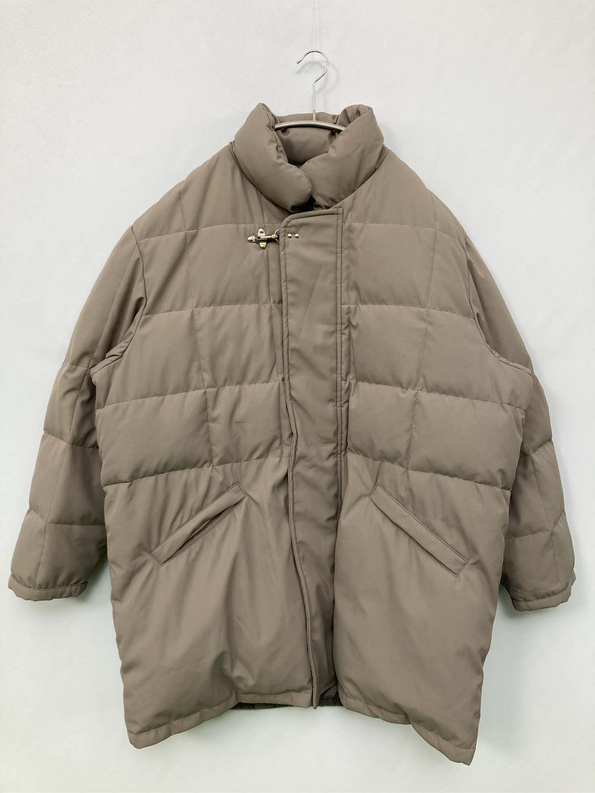 【中古】KEWIN KEY 落ちこむ上衣/厚地の外套 3L ベージュ ナイロン 無地 真っただ中丈 ボンネットなし ジップアップ メンズ