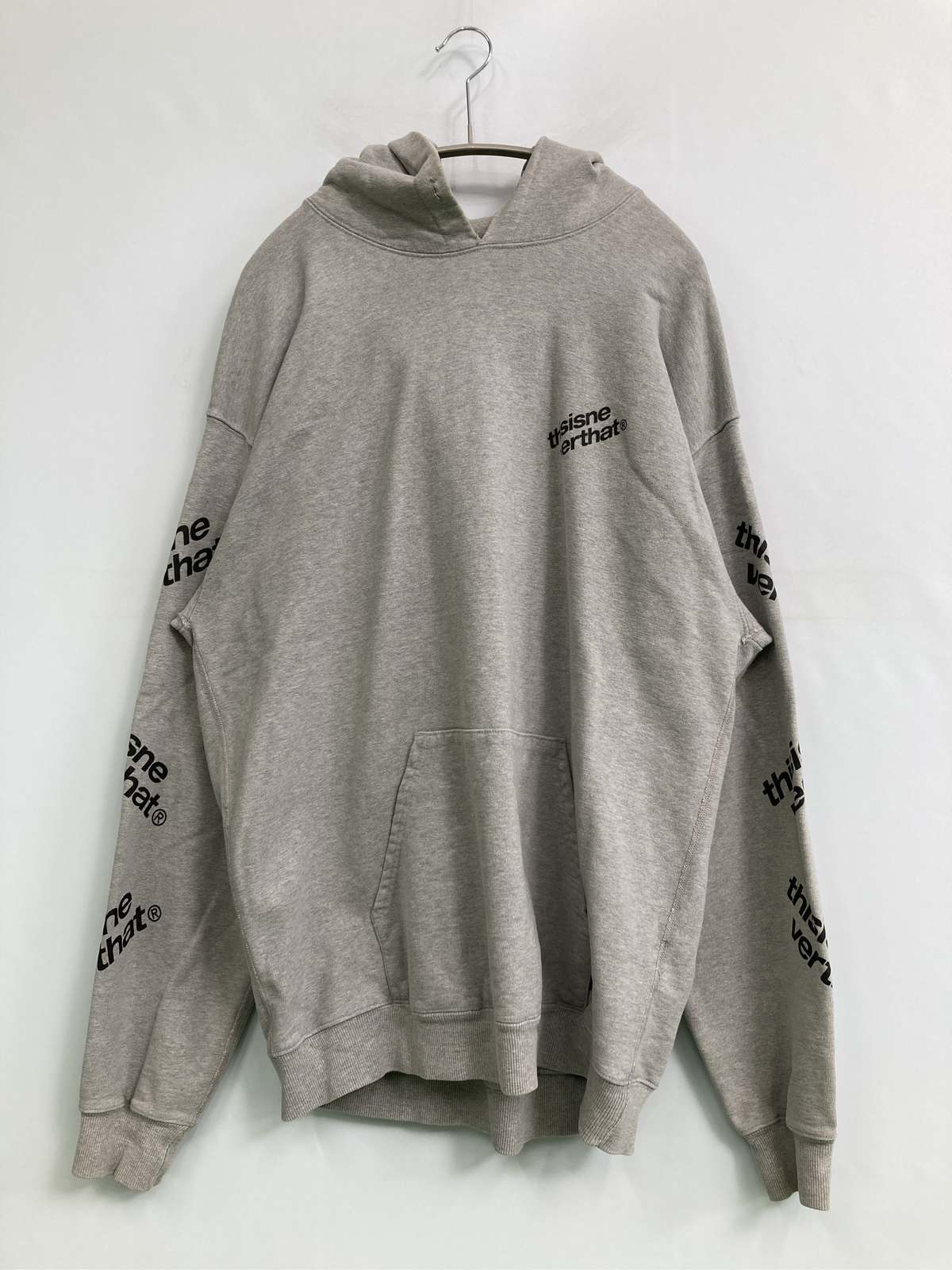 【中古】thisisneverthat ディスイズネバーザット パーカー L 薄墨色 綿織物 向こう正面刷り上げる ブランド名ロゴタイプ ティーシャツ 長袖 メンズ レディース