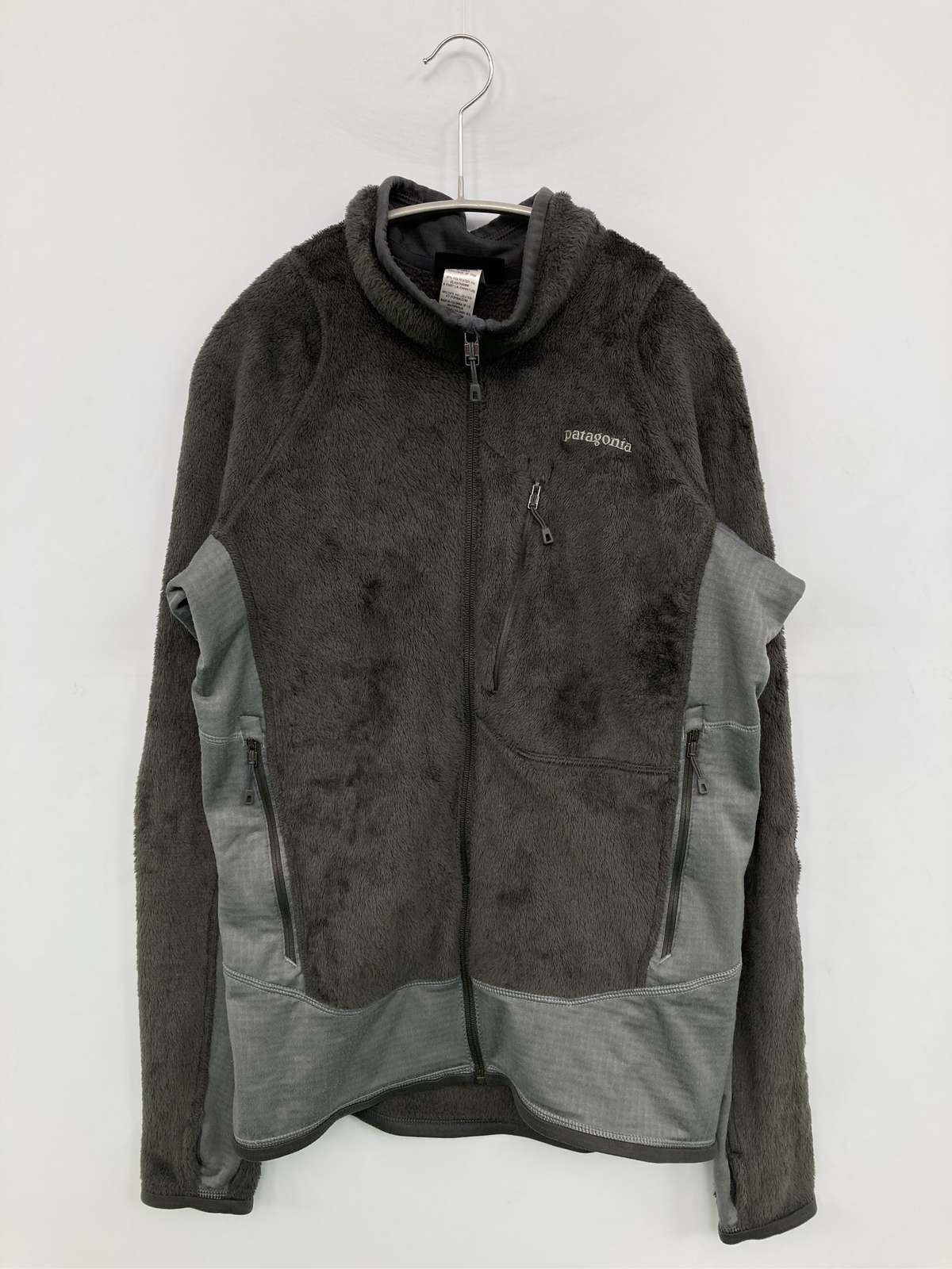 【中古】patagonia パタゴニア 汗水 S 黒いこと メンズ