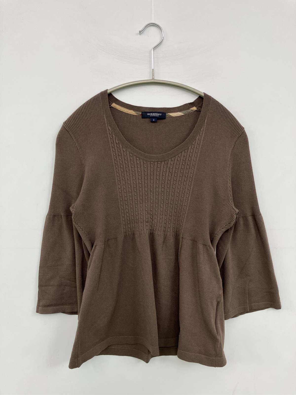 【中古】BURBERRY LONDON バーバリーロンドン 編み物/スウェーター 5 赤銅色 無地 真っただ中丈 ひょうろく玉袖 U素っ首 レディース