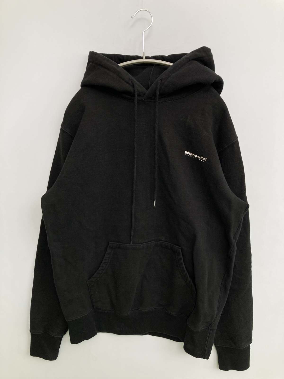 【中古】thisisneverthat ディスイズネバーザット パーカー S 黒いこと メンズ レディース