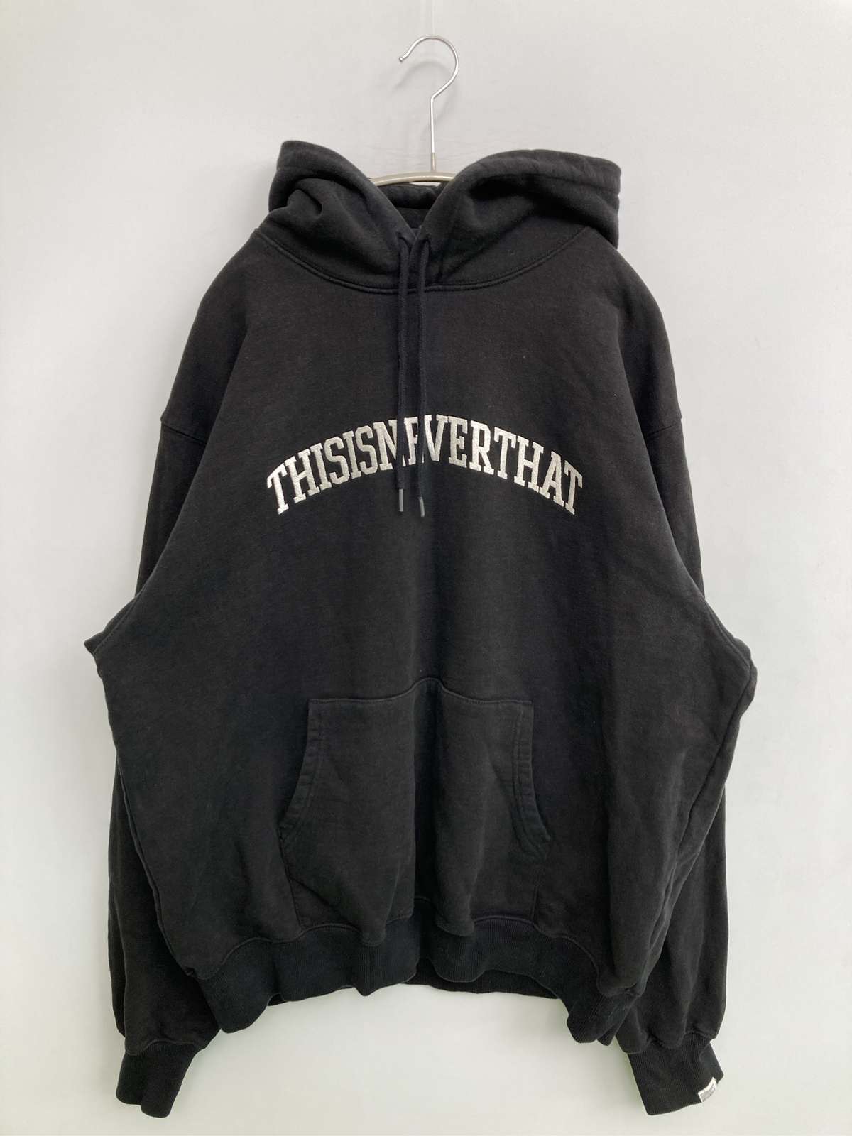【中古】thisisneverthat ディスイズネバーザット パーカー XL 黒いこと メンズ レディース