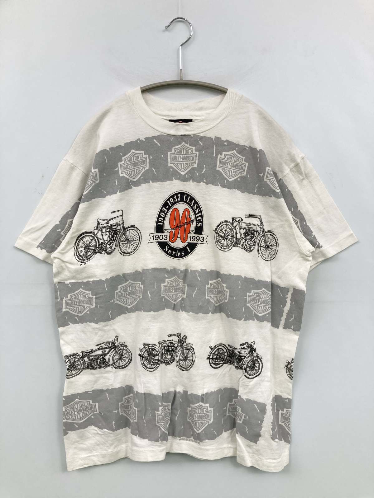 【中古】HARLEY-DAVIDSON ハーレーダビッドソン Tシャツ/カットソー M ホワイト 前面プリント バックプリント ブランドロゴ その他総柄 半袖 クルーネック(丸首) メンズ レディース｜digdig 店