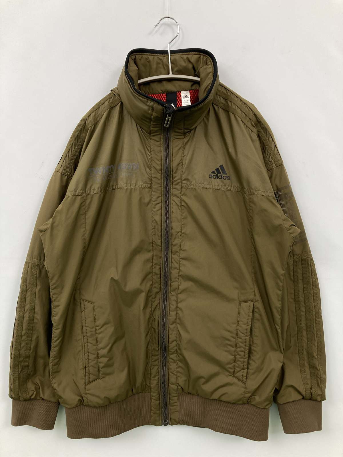 【中古】adidas アディダス ナイロン上衣 M カーキ 無地 ワンポイント ブランド名ロゴタイプ ボンネットなし メンズ