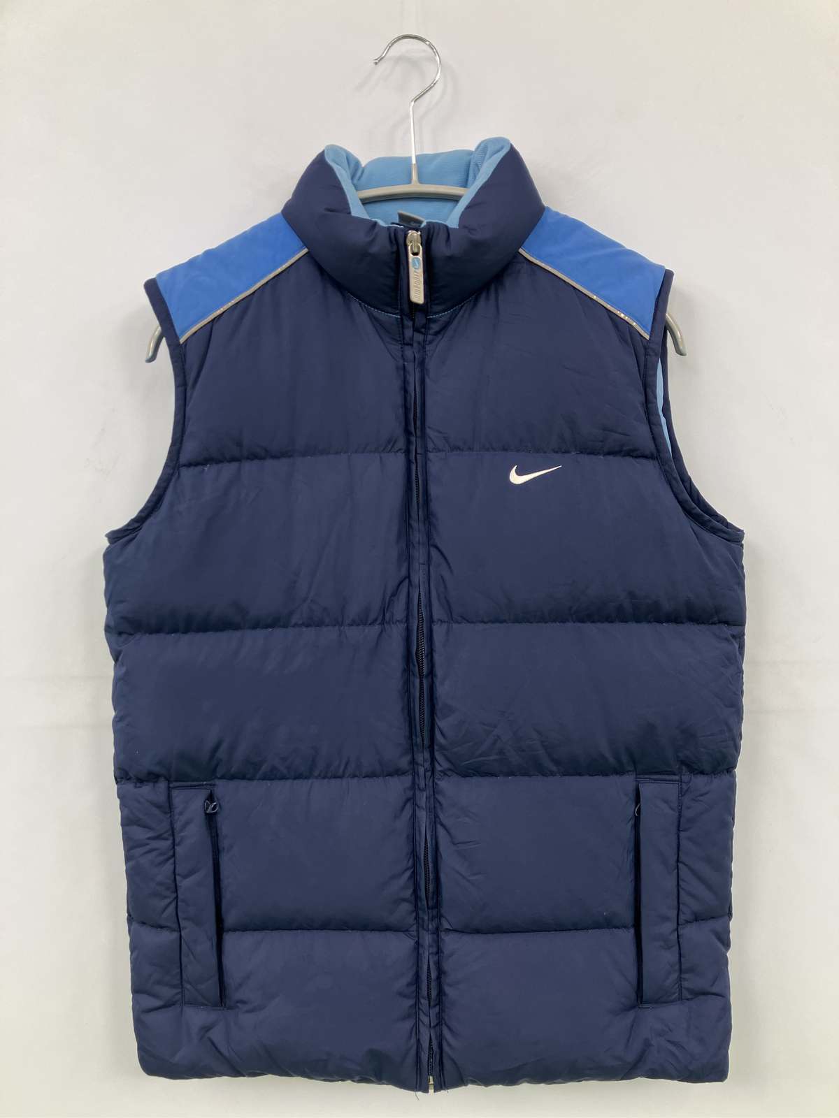 【中古】NIKE ナイキ 落ちこむより良い L 米国海軍 ナイロン 無地 ワンポイント ブランド名ロゴタイプ ボンネットなし メンズ
