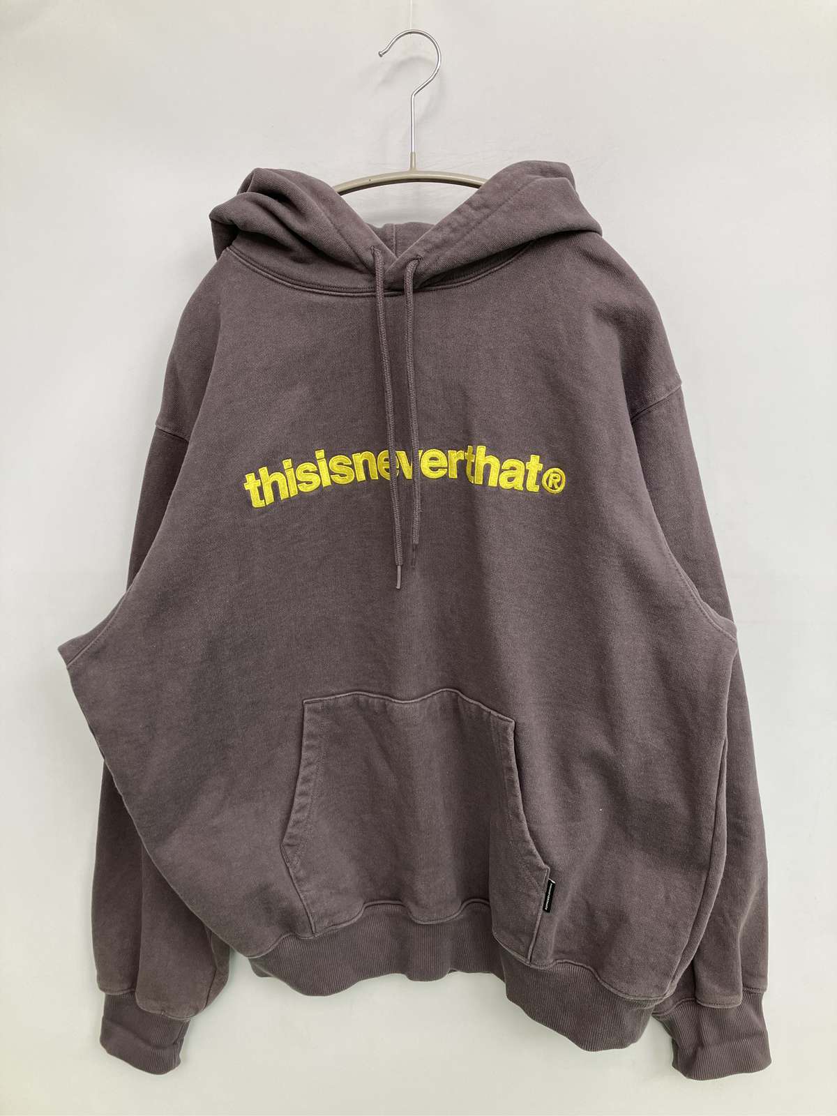 【中古】thisisneverthat ディスイズネバーザット パーカー L 赤銅色 流汗 裏起毛 無地 ブランド名ロゴタイプ ティーシャツ 長袖 メンズ