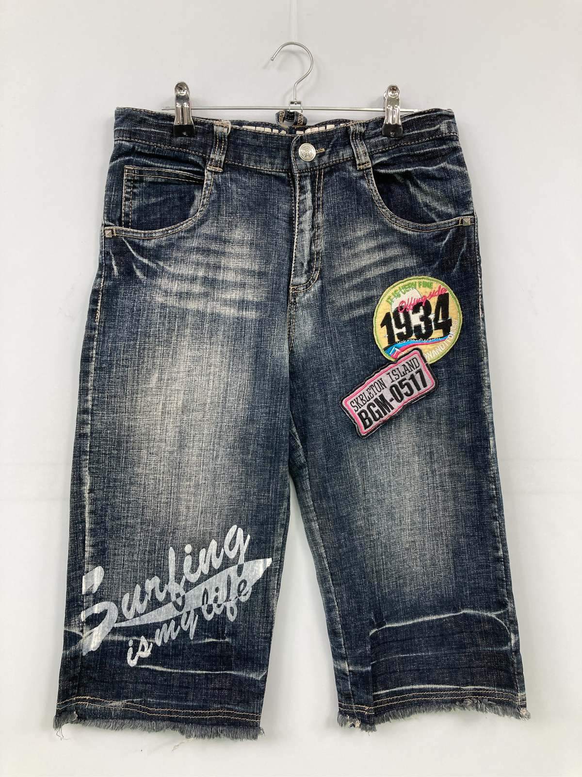 【中古】Black Sign デニムパンツ 160 ブルー ハーフ・ひざ丈 無地 前面プリント バックプリント ワンポイント スタンダード レギュラー ヴィンテージ クラッシュ・ダメージ レディース|digdig 店