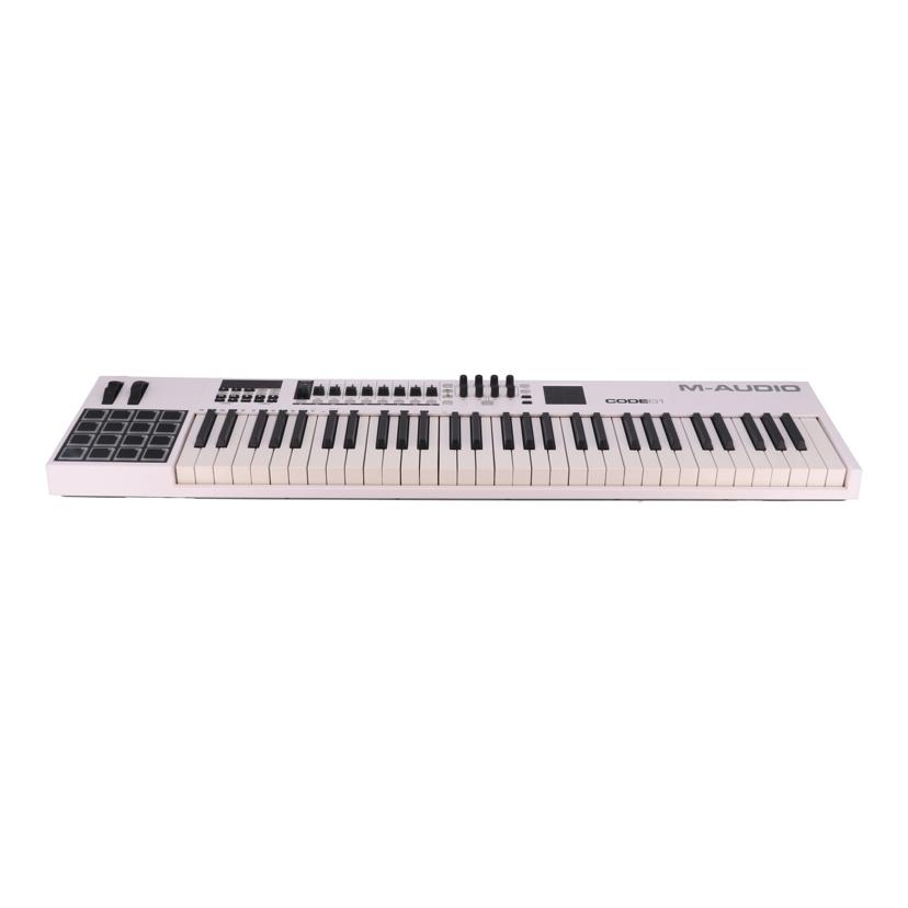 中古 MIDIキーボードコントローラー M-AUDIO Mオーディオ CODE61 (21)BA1606170900660 コンディションランク【B】 （商品 No.62-0） 10,728円