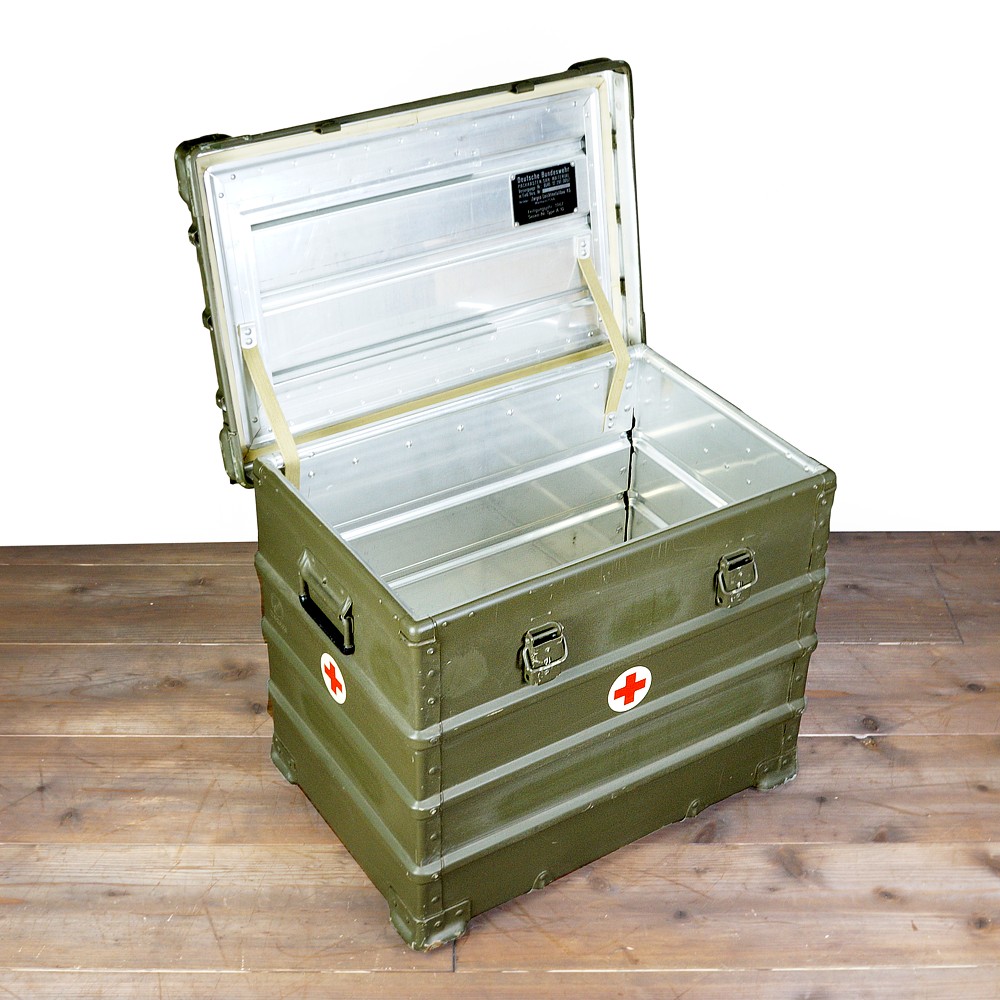Army Surplus Military Box Aluminum Container Germany Storage Olive Drab Interior Bedding