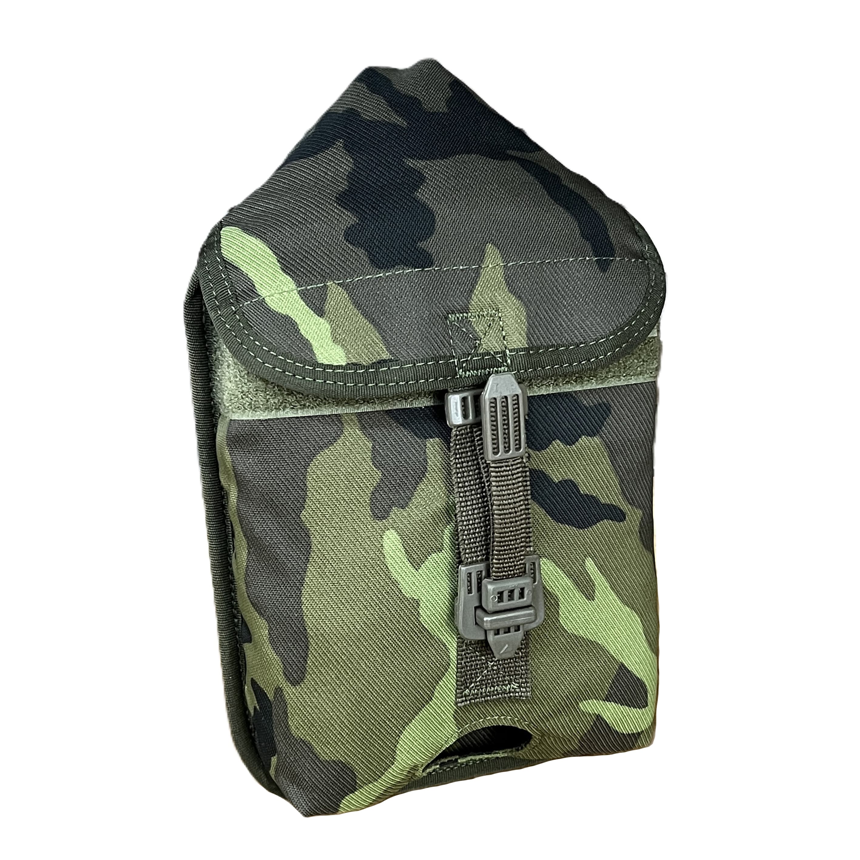 【楽天市場】チェコ軍放出品 スコップカバー Vz95迷彩 デッドストック [ デッドストック ] CZ 多目的ポーチ 軍用ポーチ ...