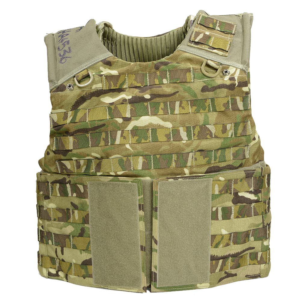 イギリス軍放出品 オスプレイ MK4A ボディアーマー 本体のみ MTP迷彩 [ 180/116 / 難あり ] OSPREY プレートキャリア ミリタリー サバゲー 装備品 プレキャリ プレートキャリアー 防弾プレートキャリア ミリタリーサープラス ミリタリーグッズ Plate Carrier