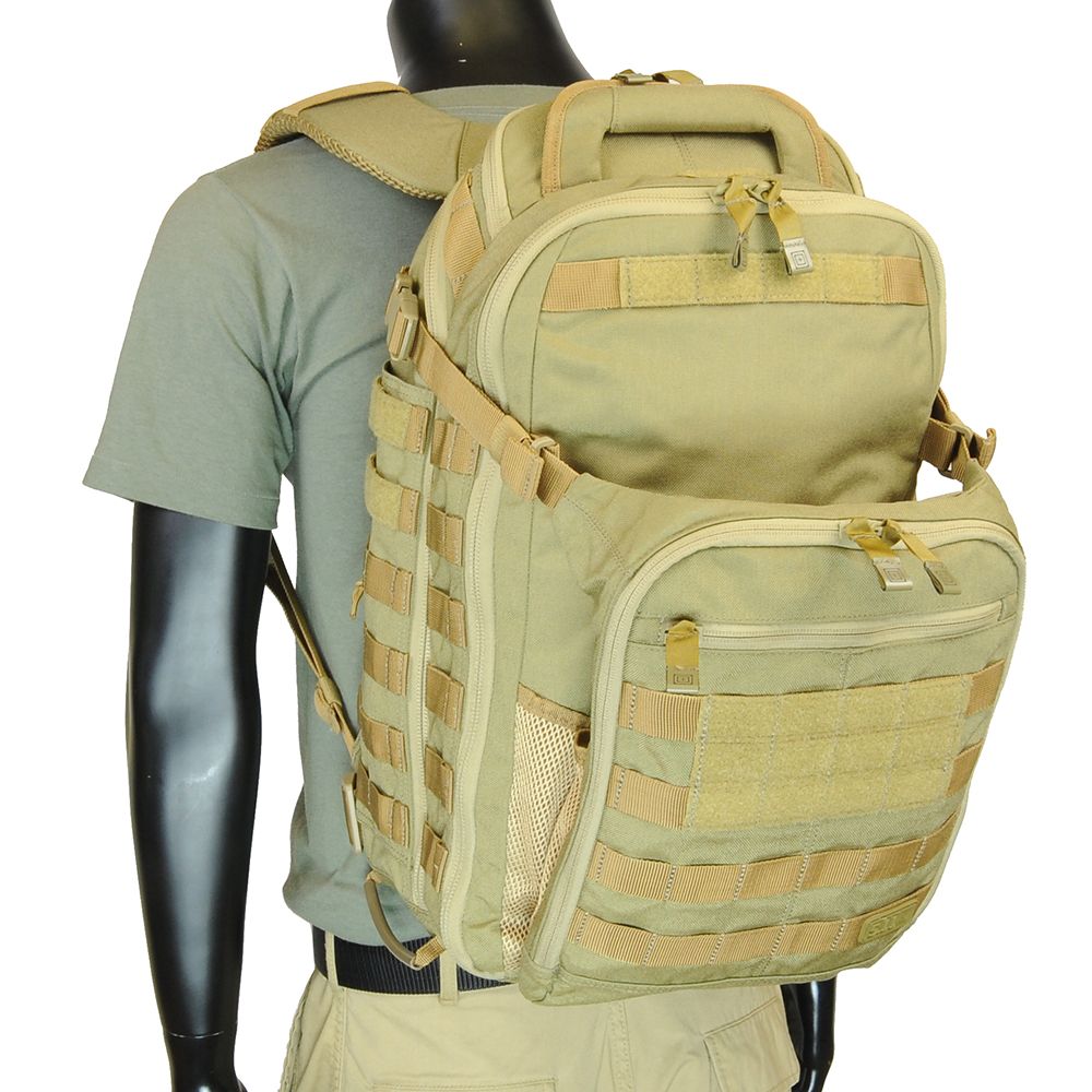 5.11 Tactical バックパック 56997 防災用バッグ [ サンドストーン ] 511Tactical winter_spdl01 511 サバゲー装備 ミリタリーグッズ サバイバルゲーム かばん カジュアルバッグ カバン 鞄 リュックサック デイパック ザック ナップサック デイバッグ 背嚢 容量40L以下｜ミリタリーショップ レプマート