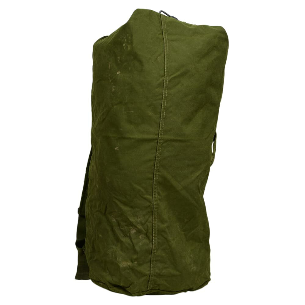 アメリカ軍放出品 ダッフルバッグ 約80L ナイロン生地 キャリングハンドル付き オリーブドラブ [ 難あり ] 米軍 持ち手付き 雑嚢 ジムバッグ スポーツバッグ 米軍放出品 ミリタリーサープラス ミリタリーグッズ 米軍サープラス 米軍実物 米軍払い下げ品 アメリカ軍