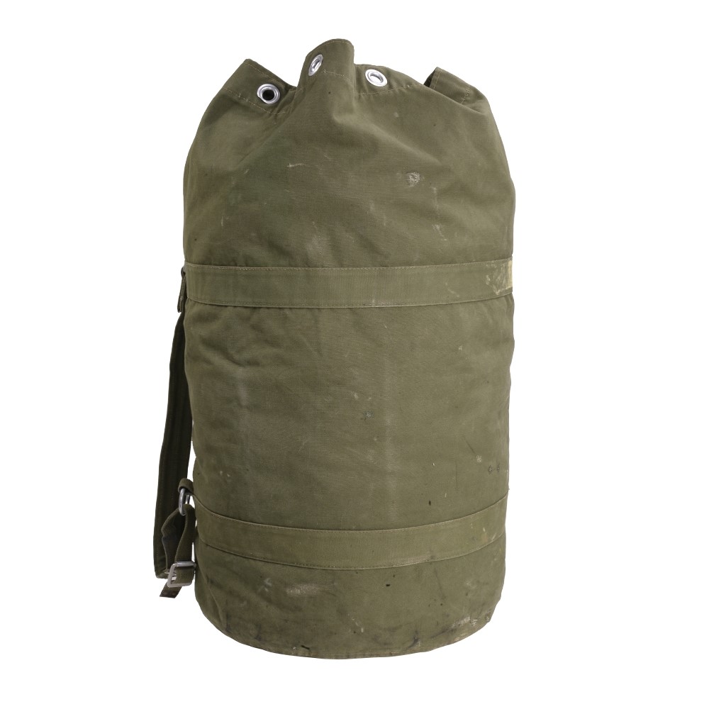 楽天市場】チェコ軍放出品 リュックサック M60 バックパック [ 可