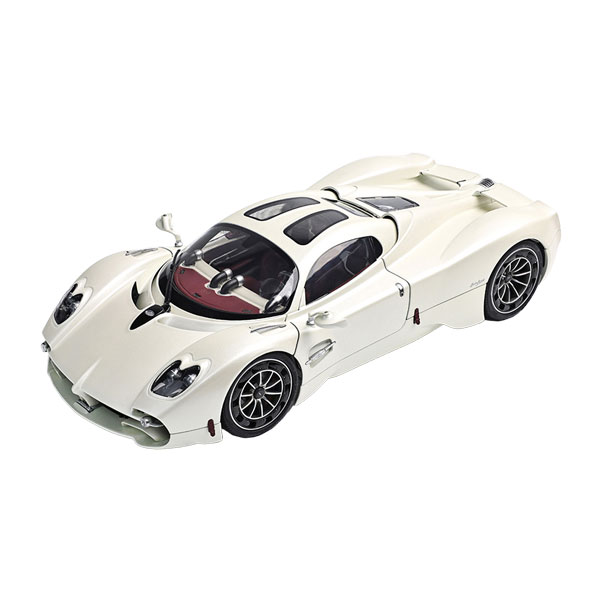 送料無料◆LCD MODELS 1/18 パガーニ ウトピア パールホワイト ミニカー LCD18024PW 【未定予約】｜でじたみん 店